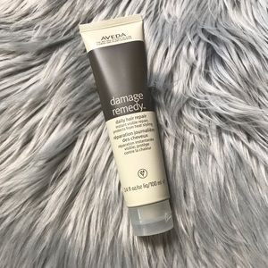 Aveda Damage Remedy Daily Hair Repair